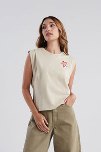 Playera Late mi corazón - Arena